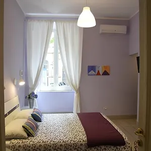 Couette-café Cerasella, Naples