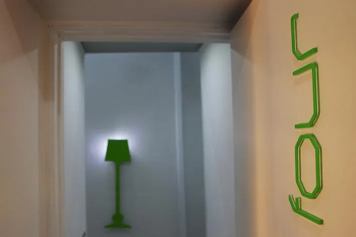 *** Affittacamere The Fresh Glamour Accommodation Napoli Italia